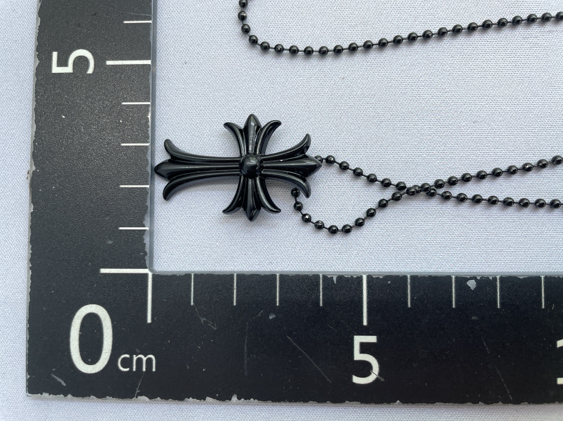 Y2k retro cross necklace – high-end beaded long choker – dark goth choker – sweet & cool accessories
