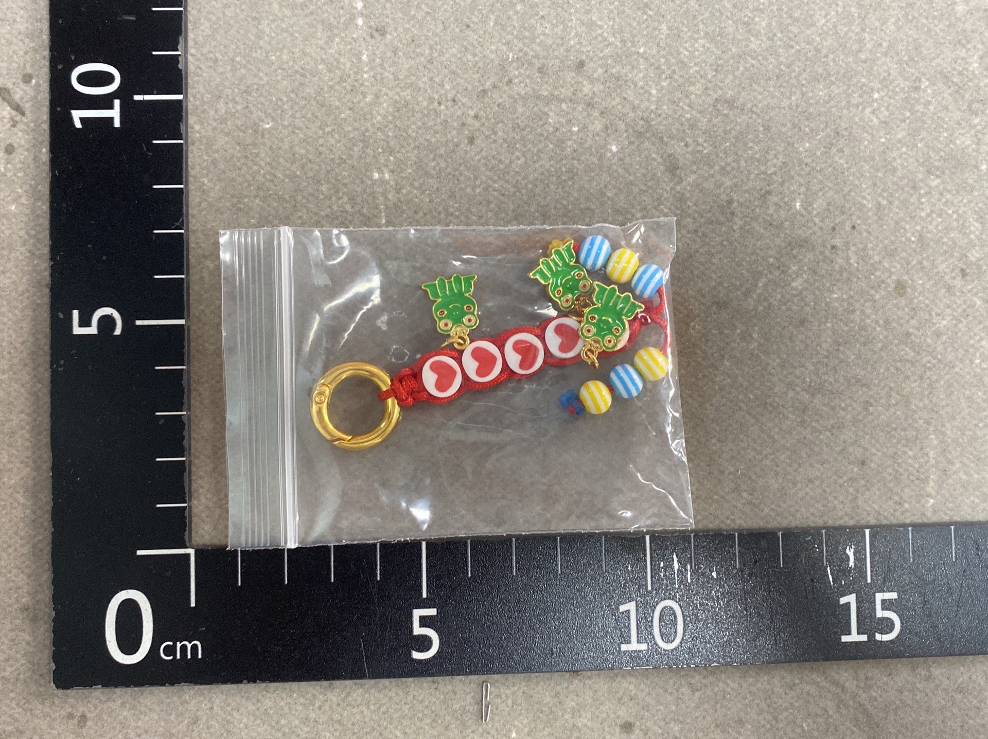 Diy european and american fashion popular keychain diy bag pendant pendant free matching brooch 18k plated