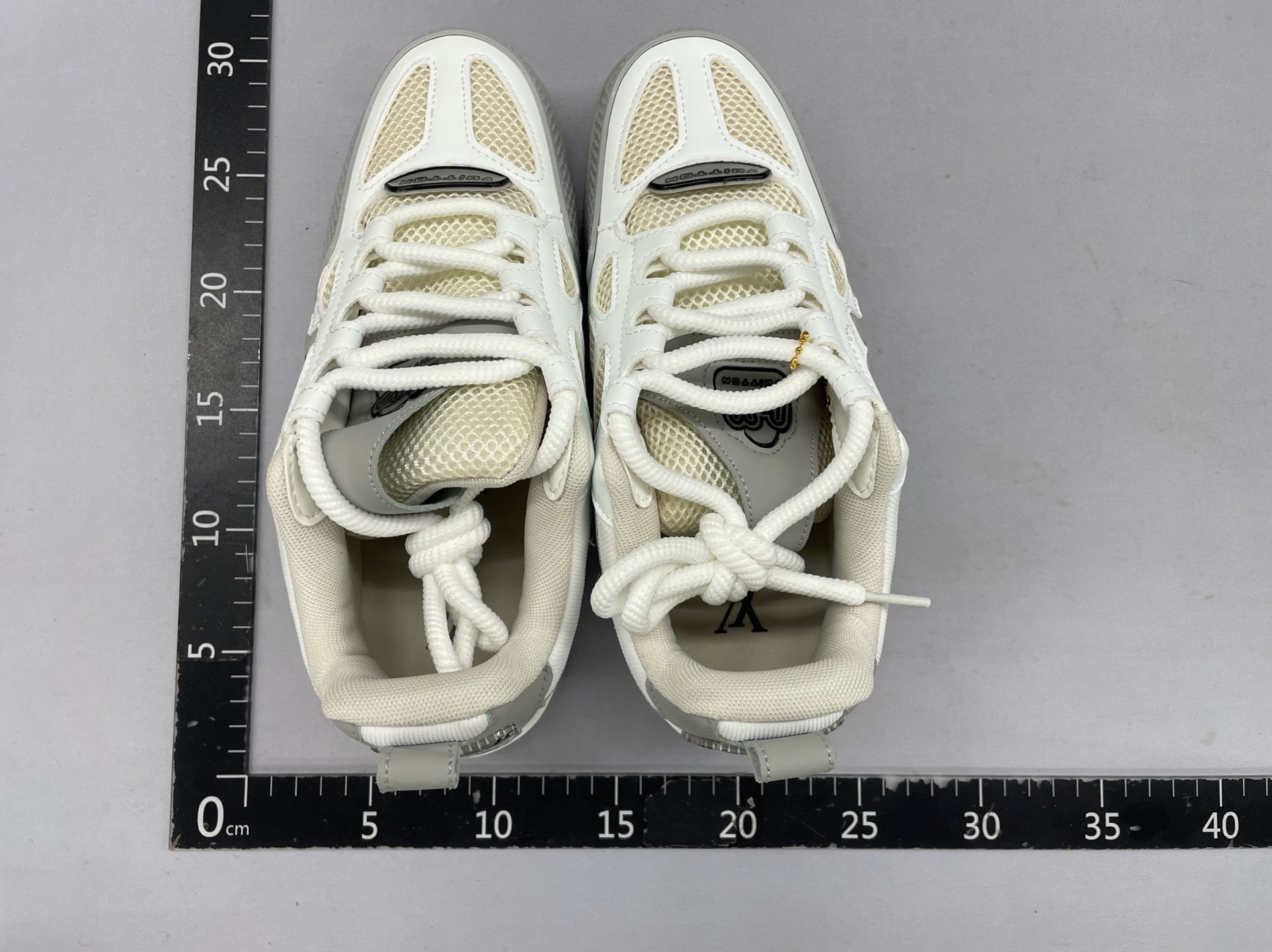 YX10 新款最新配色运动鞋风格运动鞋