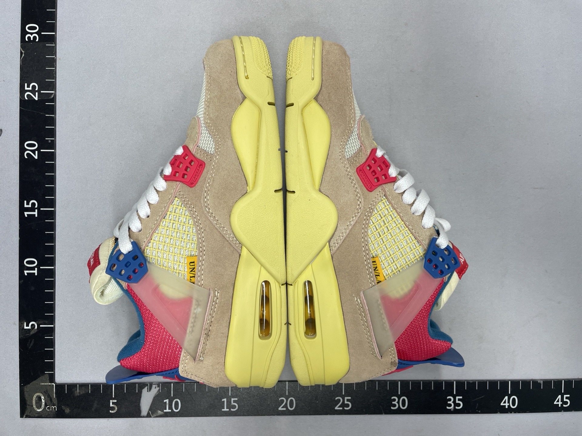 OK8-高品质时尚运动鞋 Whatsapp+86 17759116642