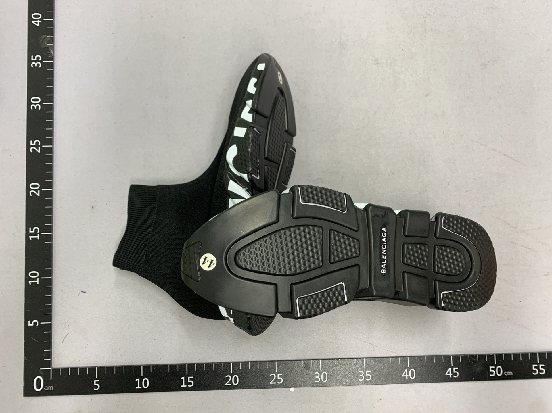 CL09-弹力袜子鞋女高帮休闲运动鞋B家百搭厚底针织短靴子袜靴