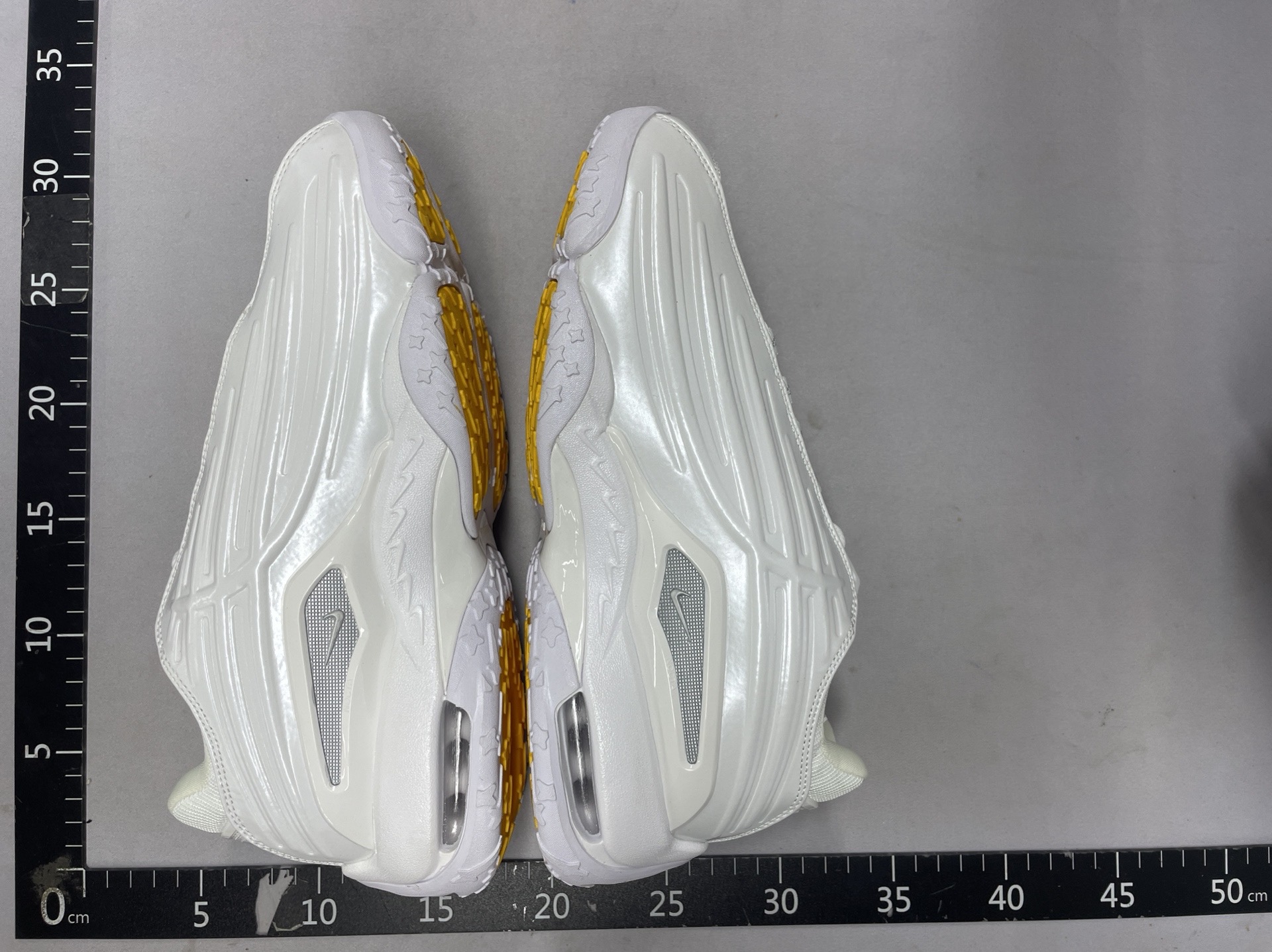 【EE版本】NOCTAxHotStep2AirTerra联名款减震耐磨机能篮球鞋