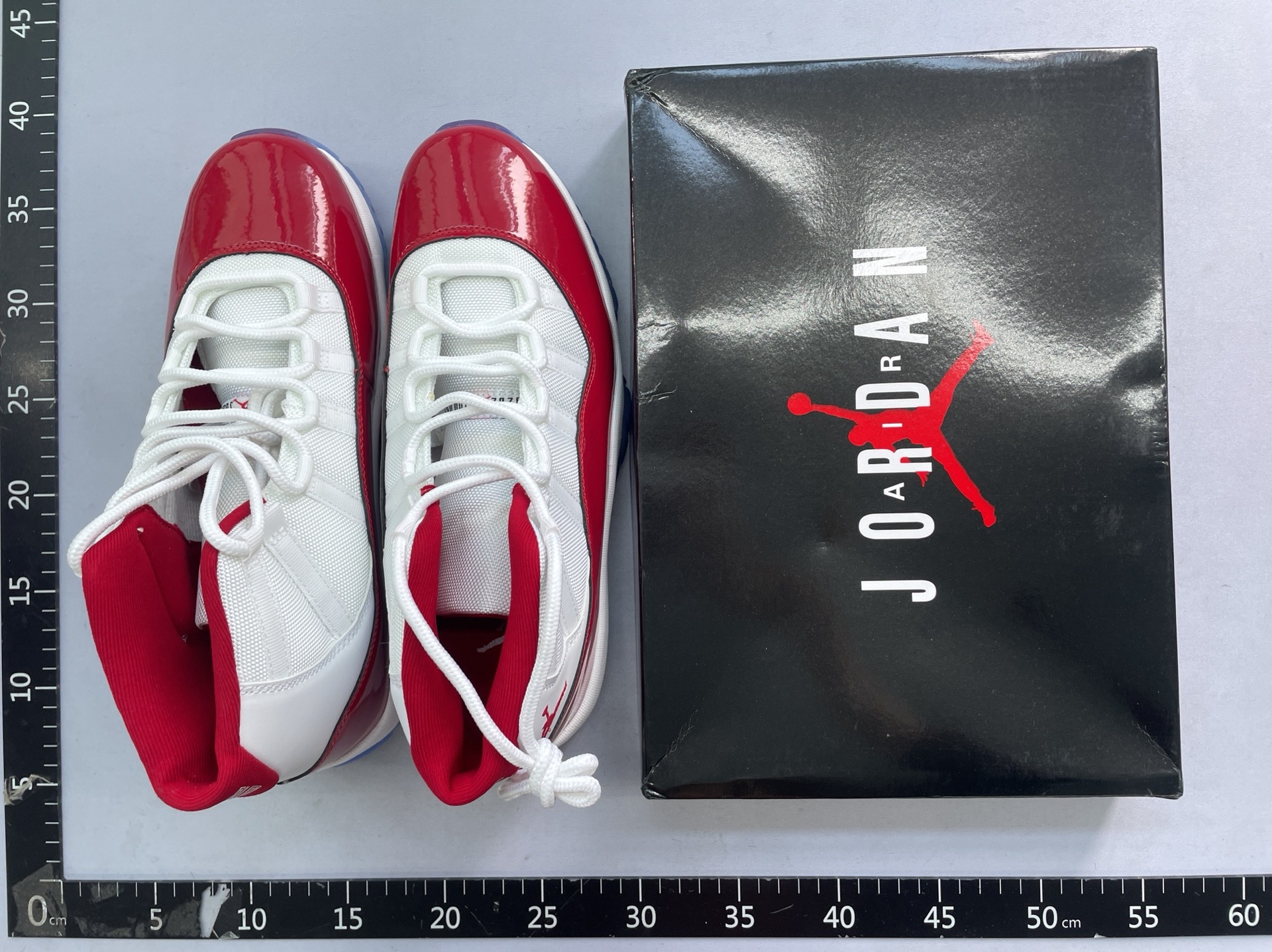 LS19--高品质篮球运动鞋 WhatsApp+86 159 8088 5450