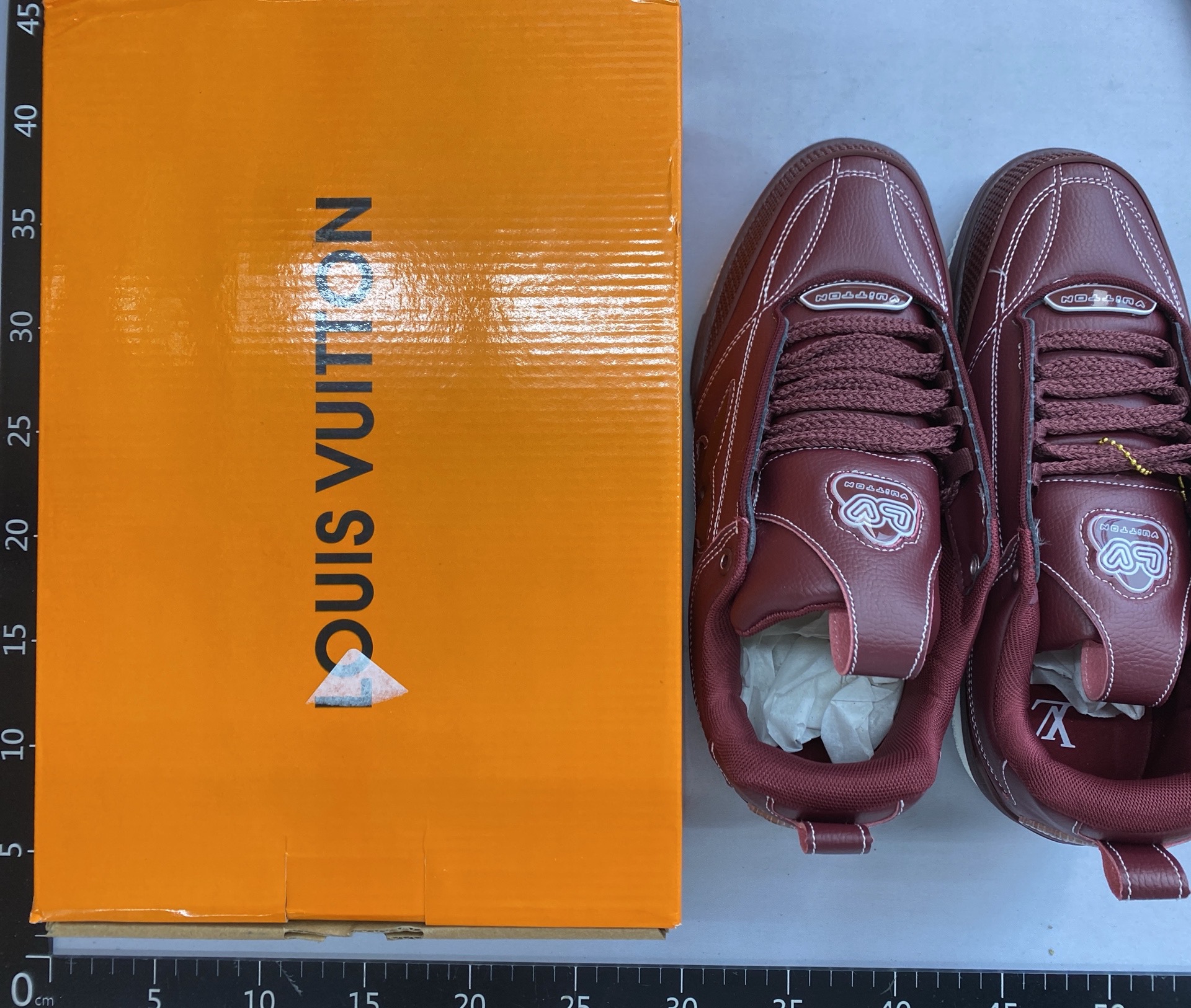 Little fat ding white shoes bread shoes men’s and women’s heightening thick sole dad shoes high l board shoes european station cross-border export shoes