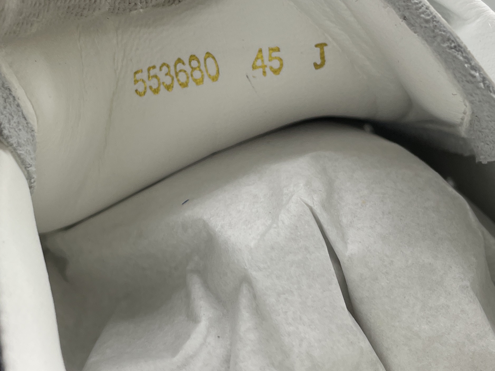 Jl11 – new white sneakers, chunky sole, height increasing, casual couple’s skate shoes