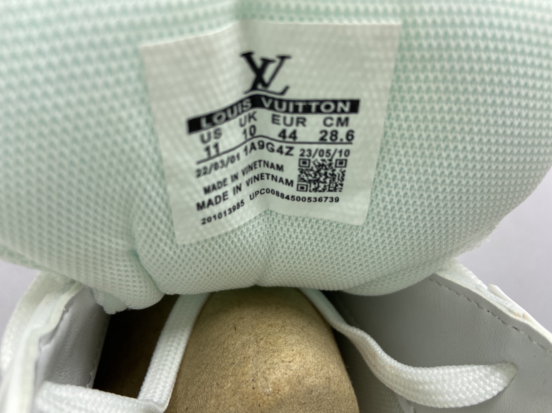 SU新款Traine最新配色运动鞋风格运动鞋ph1