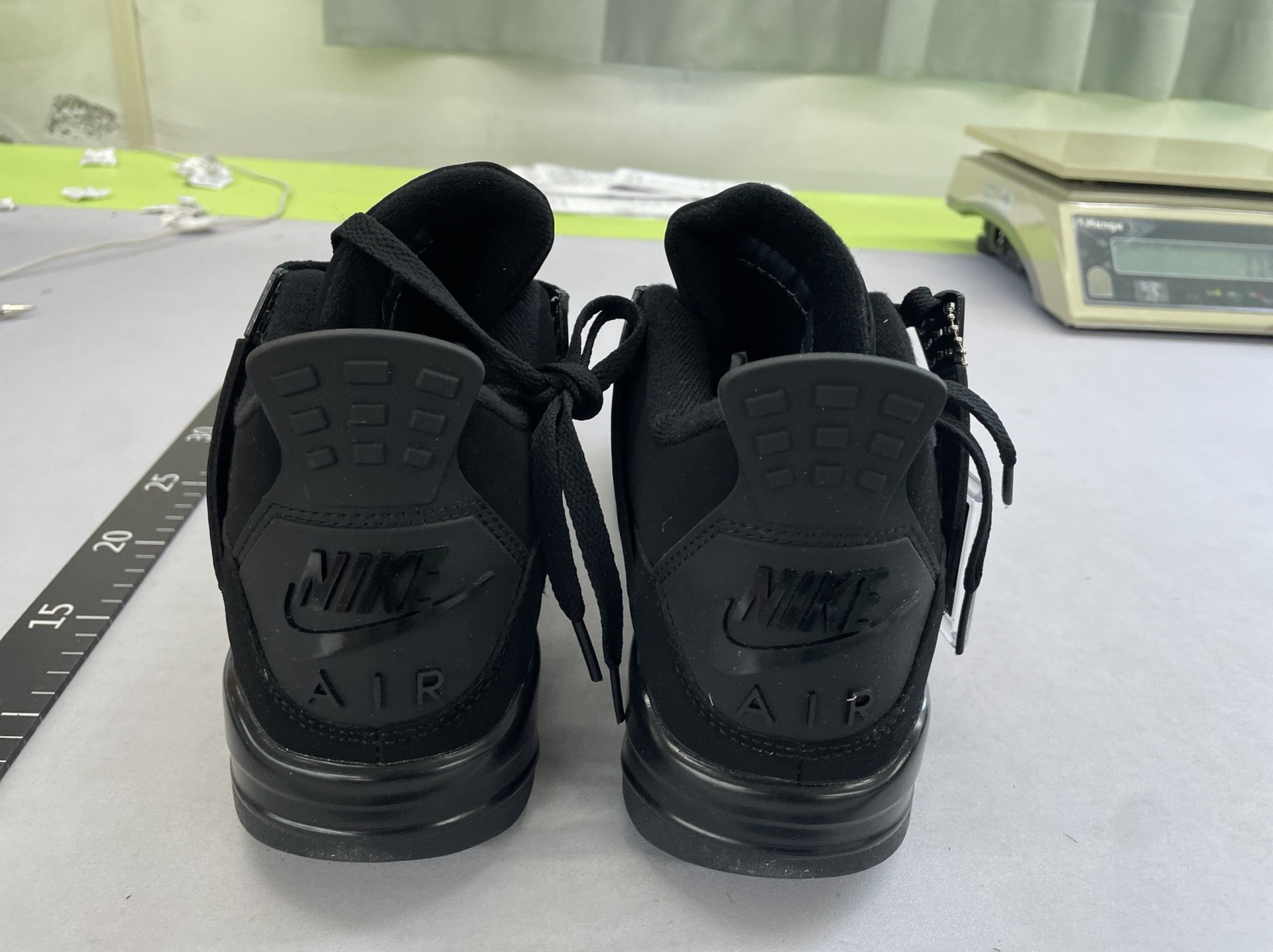 54D-高品质时尚运动鞋 Whatsapp 86 177 5911 6642