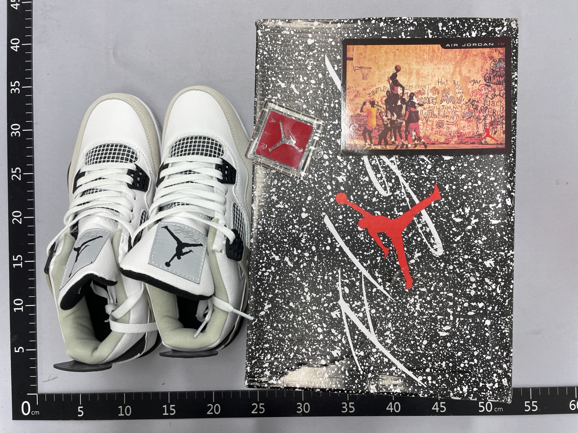 GX版纯原 380内顶配批次 全码出货 乳胶鞋垫 乔丹4 Jordan 4 AJ4 复古篮球鞋 小白水泥 黑黄雷公 电母 黑猫 白奥利奥 白水泥 白帆  绿松石 男女同款 乔丹4代系列 国外认准版本