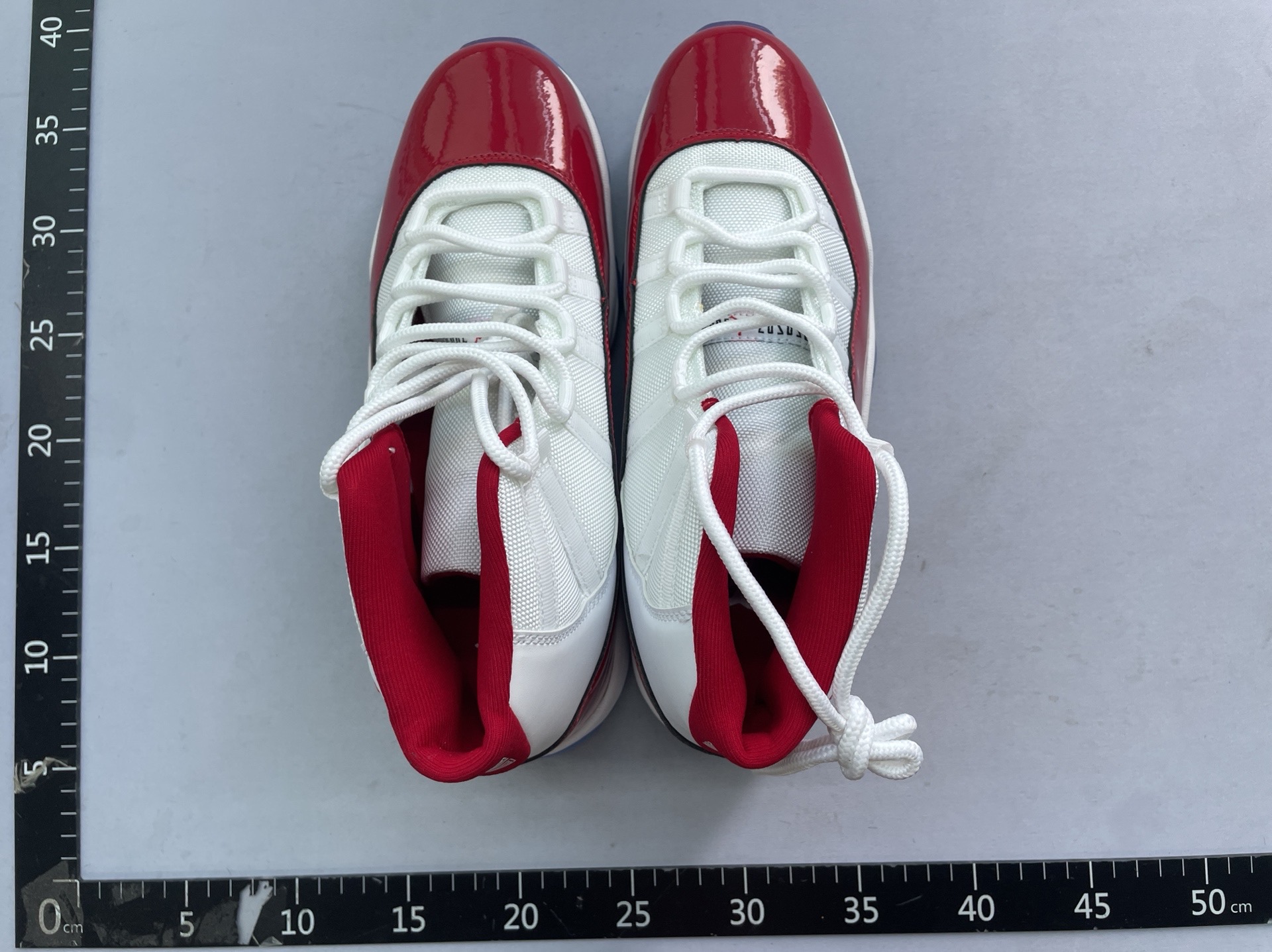 LS19--高品质篮球运动鞋 WhatsApp+86 159 8088 5450