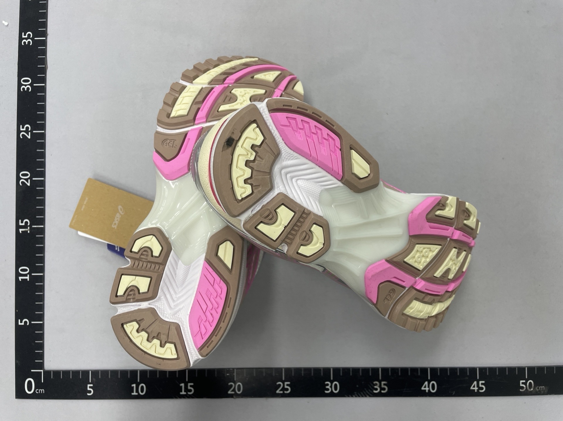 SSR05-高品质新款时尚运动鞋  Whatsapp+86 176 7563 3064