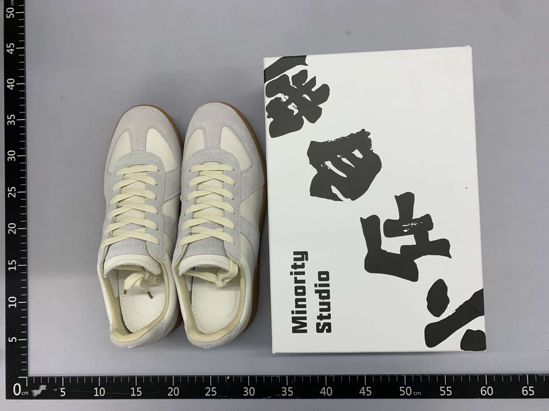 Best sellingnew arrival first-layer cowhide german training shoes soft bottom soft surface non-slipeasiest for matchplaid men’s shoes trendyretrowhite shoes