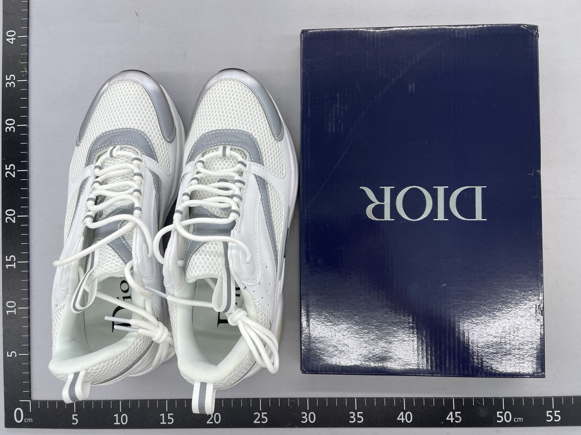 现货！！多色可选！！Dior B22 NEO 运动休闲 圆头舒适 百搭 跑步鞋运动鞋休闲鞋潮鞋！！