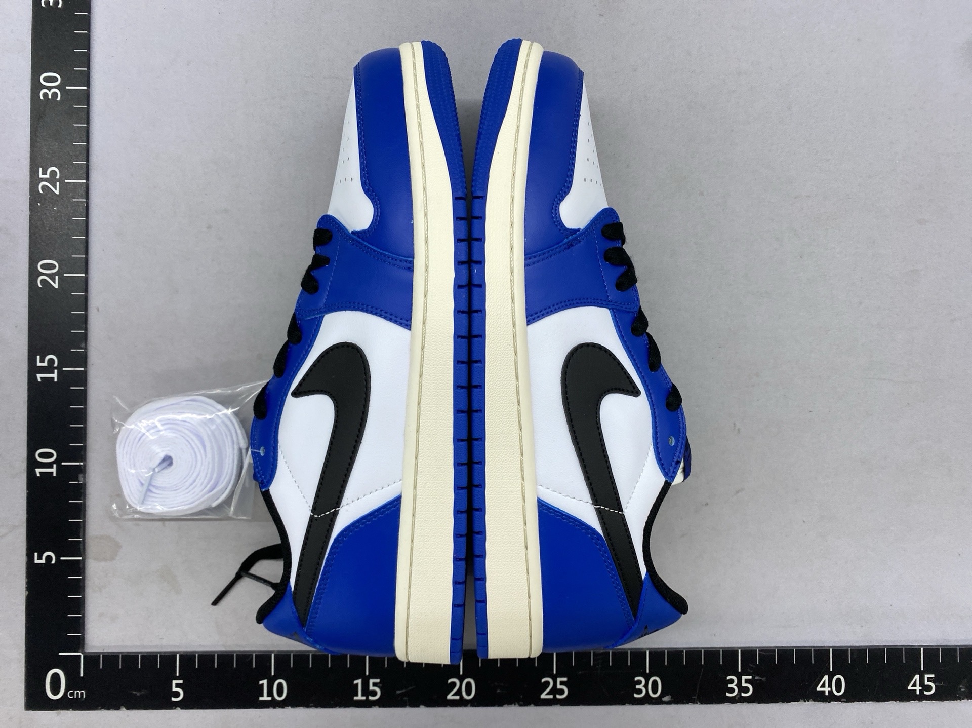 Jordan Air Jordan 1 Low "Game Royal" aj1乔丹一代 低帮复古经典百搭休闲运动篮球鞋男鞋女鞋情侣鞋生日礼物男女旅游鞋 舒适透气防滑耐磨板鞋CZ0790 140蓝白黑