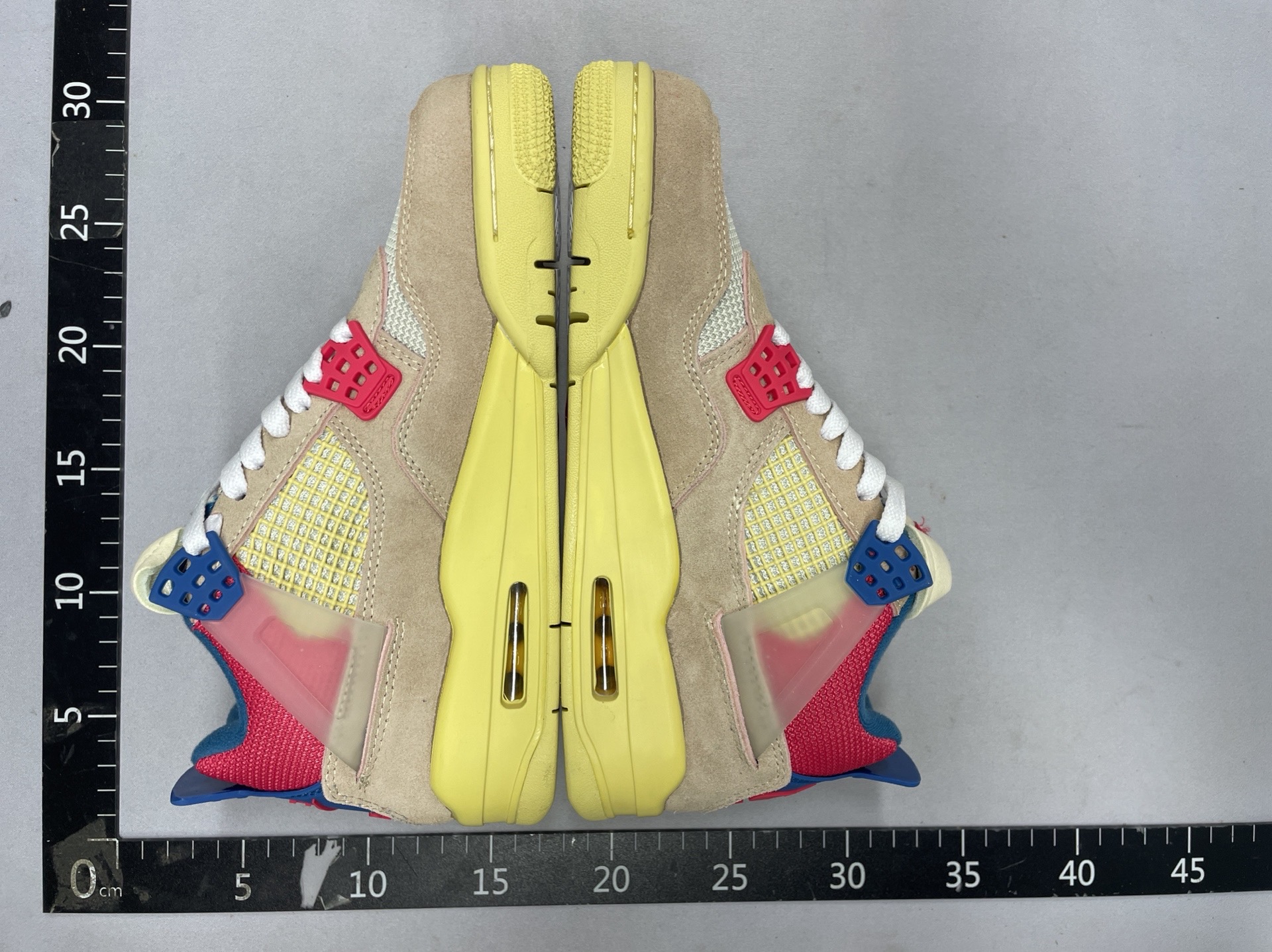 OK8-高品质时尚运动鞋 Whatsapp+86 17759116642