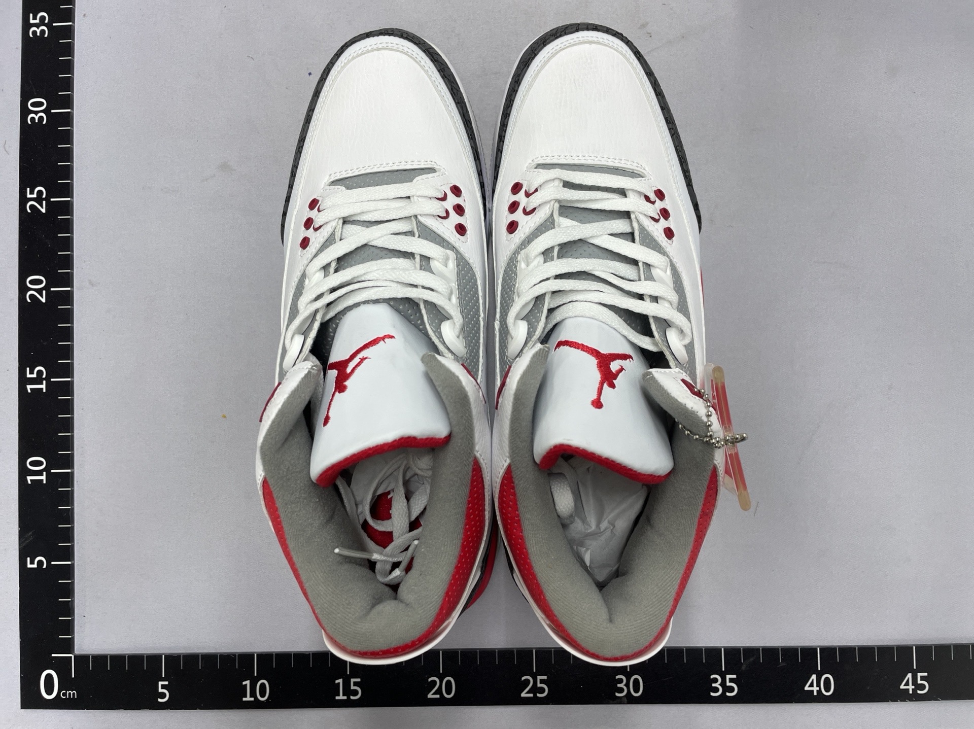 GX版纯原 380内顶配批次 全码出货 乳胶鞋垫 乔丹3 Jordan3 AJ3 复古篮球鞋 象牙白 北卡蓝 做旧白水泥 火焰红 日落渐变 藤原浩 恐惧  黑水泥 男女同款 乔丹4代系列 国外认准版本