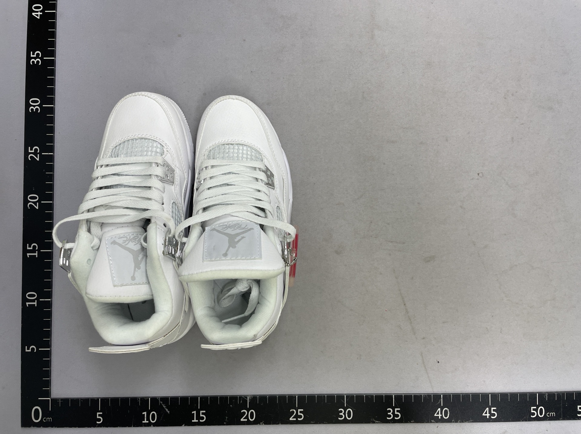 XS01  2026工厂直销流行篮球鞋（不定期更新）  WhatsApp+86 177 5033 6825