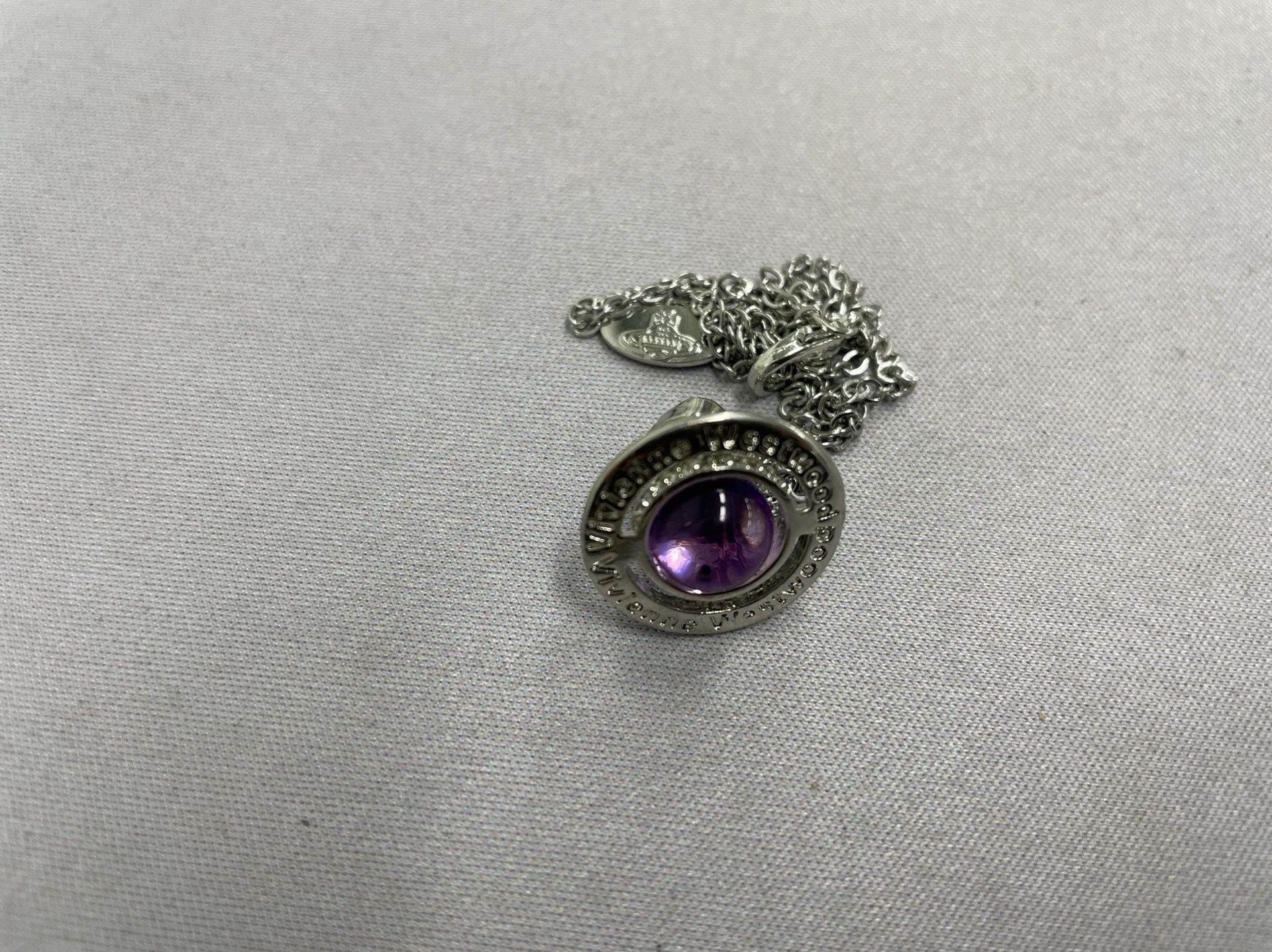 High-end 3d saturn glass orb necklace – minimalist, luxurious, and unique choker