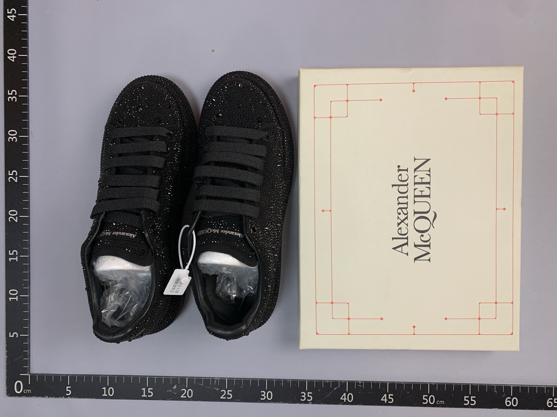 Mcqueen full diamond rhinestone black diamond star same style heightening men and women couple real cowhide platform shoes grids white shoes thick sole