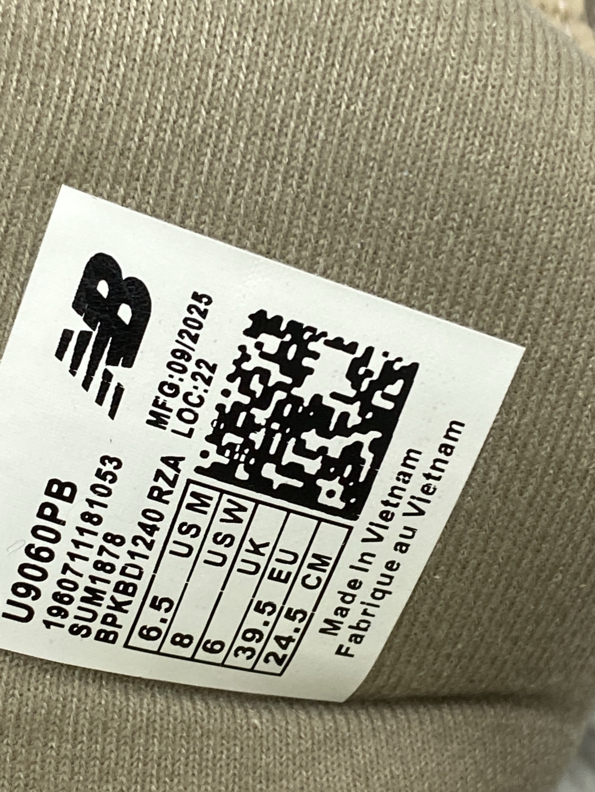 BYT08-经典运动鞋跑步鞋休闲鞋男女通用款+86 19959480034