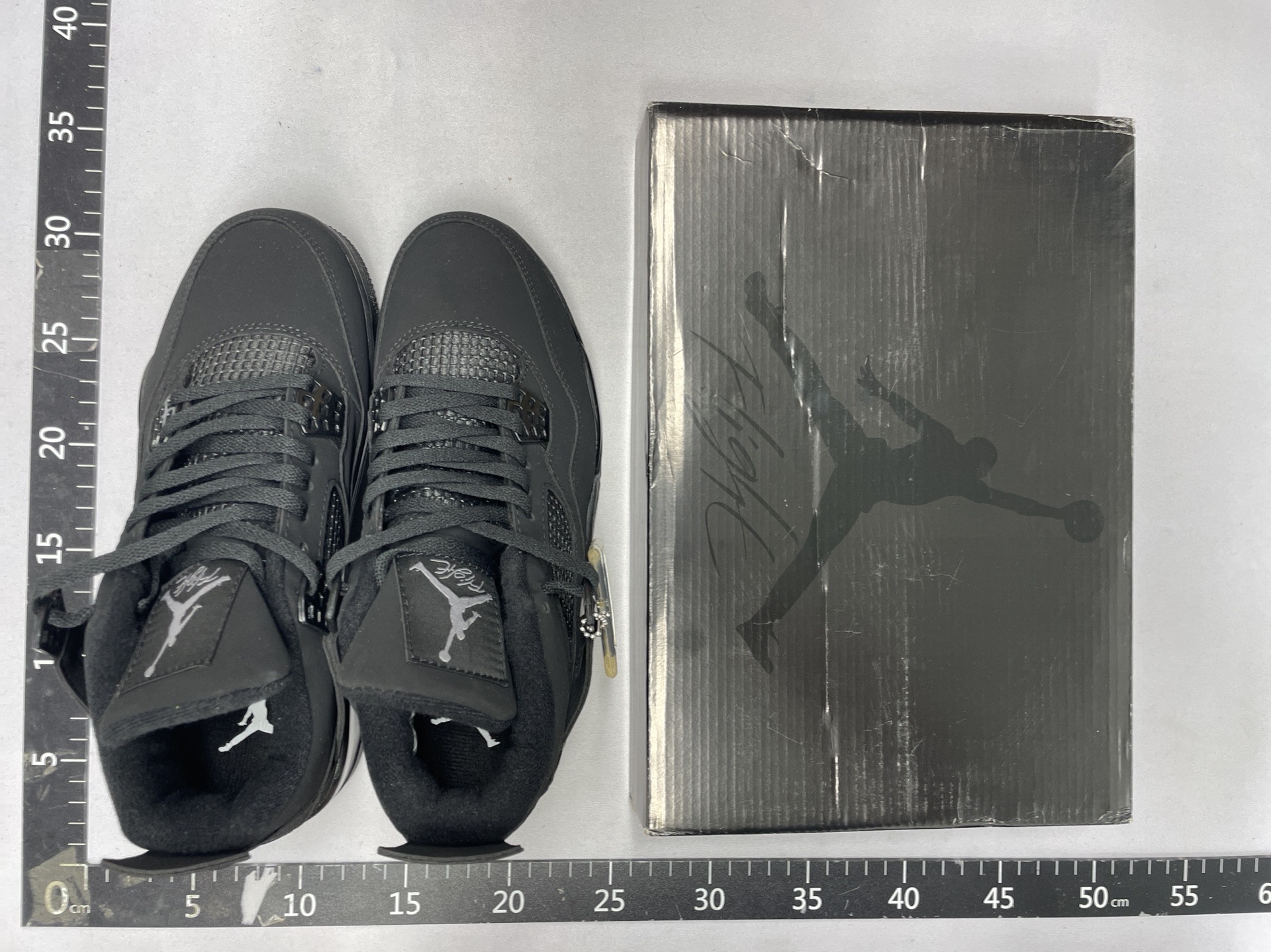 A20 新款运动鞋男女休闲鞋篮球鞋（pls contact WhatsApp：+85264813501）