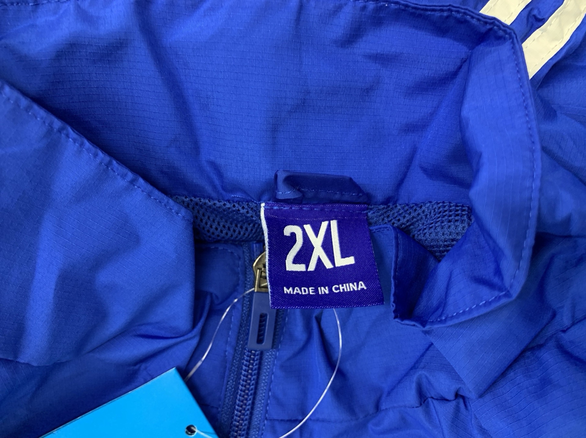 New waterproof windbreaker 2526 season football club national team training wear embroidered silicone sports jacket