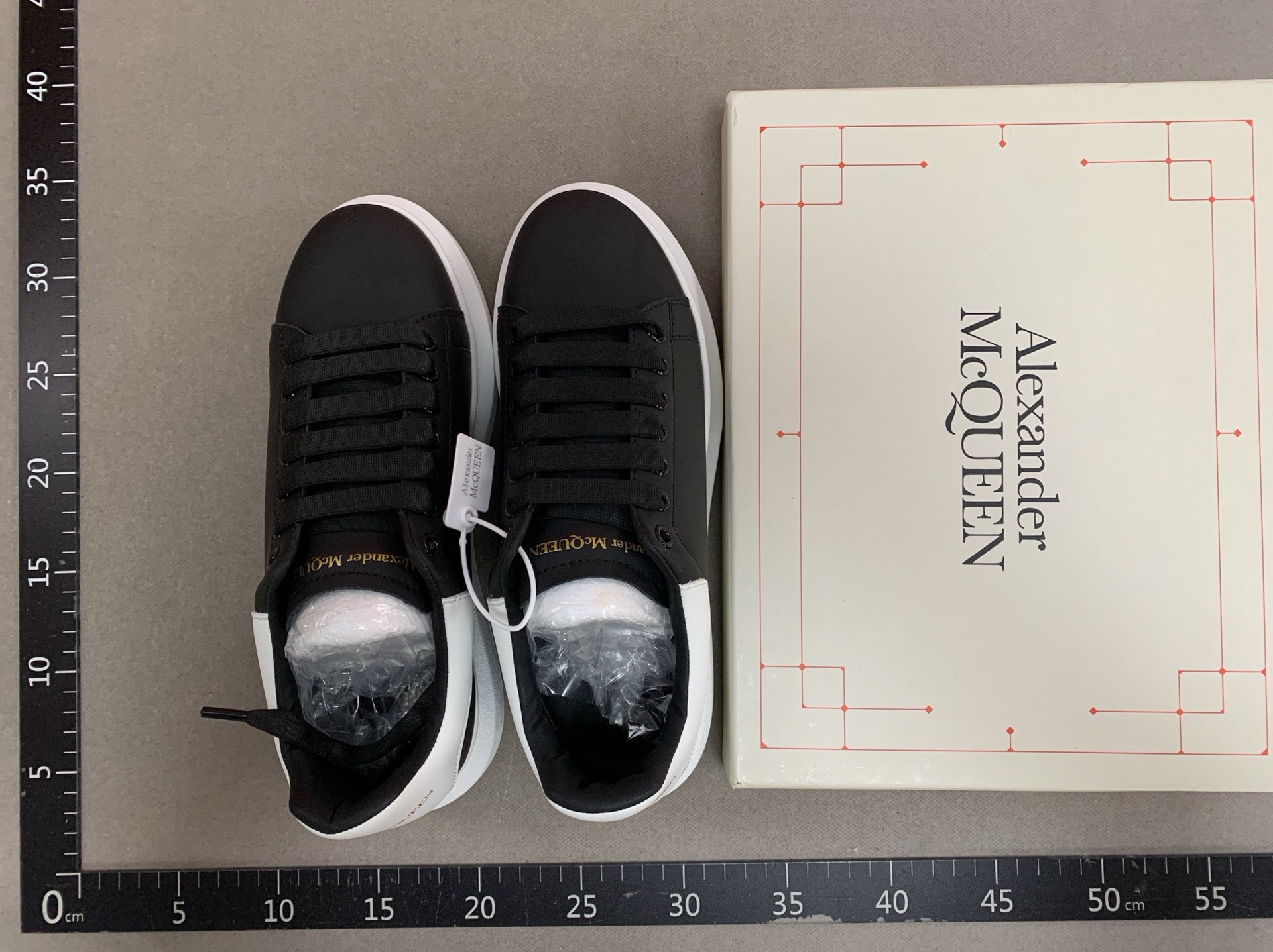 Authentic mcqueen white sneakers – platform, chunky sole, height increasing, unisex, couple style, offline sports shoes