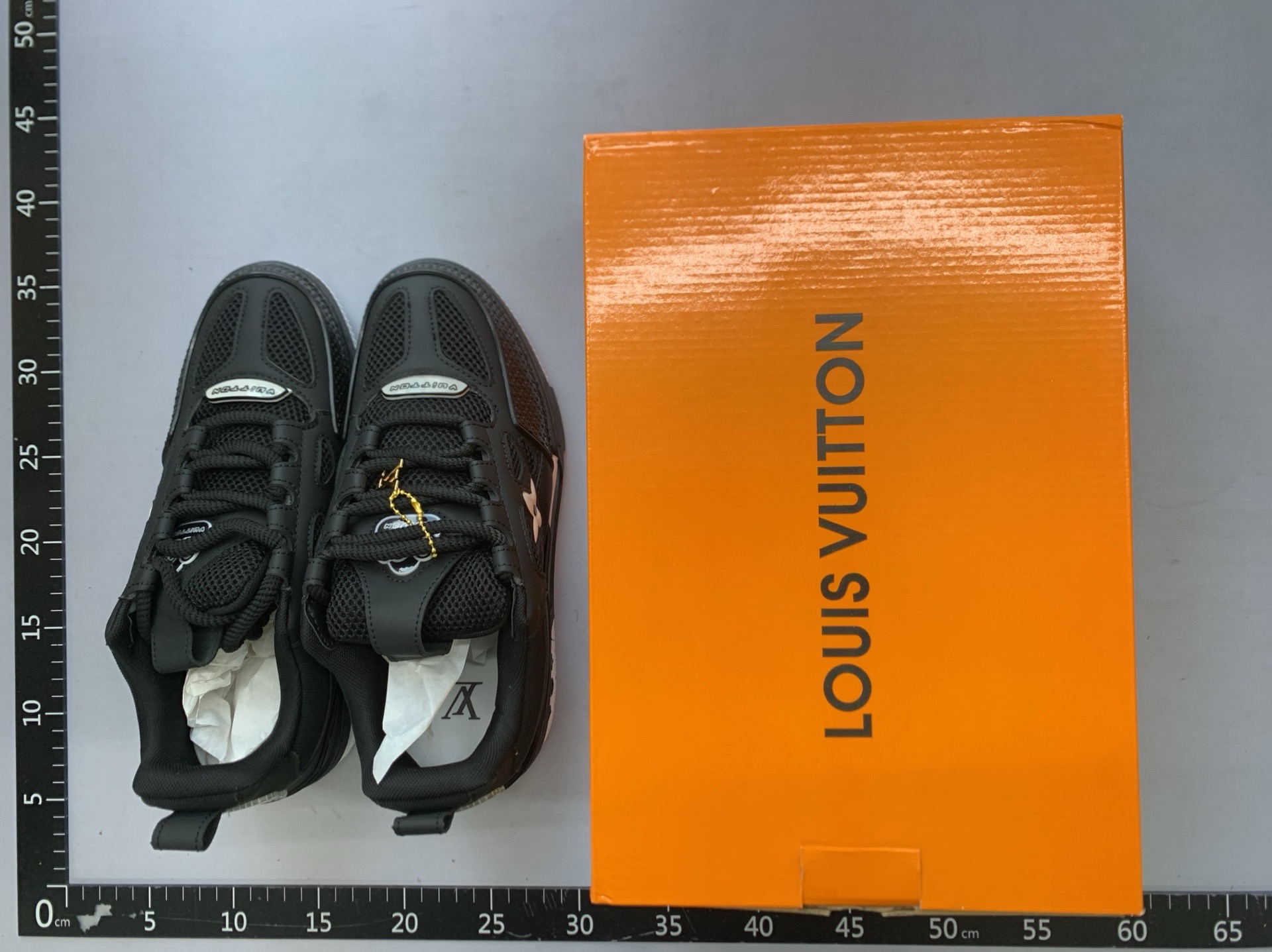 Little fat ding white shoes bread shoes men’s and women’s heightening thick sole dad shoes high l board shoes european station cross-border export shoes