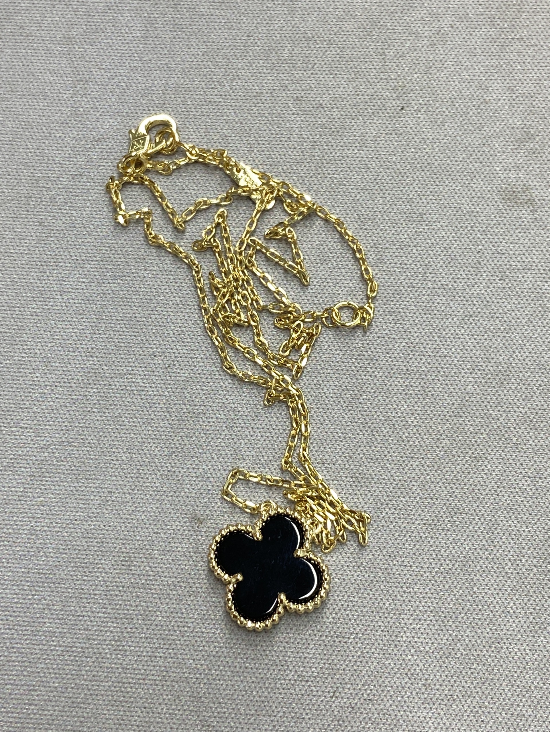 Van jia high-end 18k gold plated necklace – choker, autumn/winter sweater chain, versatile, accessible luxury, niche design, girlfriend gift