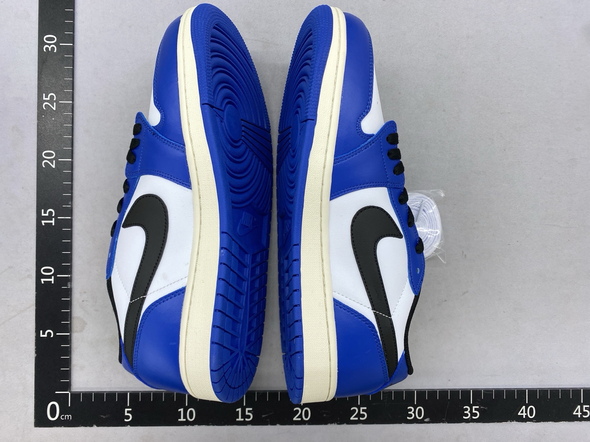 Jordan Air Jordan 1 Low "Game Royal" aj1乔丹一代 低帮复古经典百搭休闲运动篮球鞋男鞋女鞋情侣鞋生日礼物男女旅游鞋 舒适透气防滑耐磨板鞋CZ0790 140蓝白黑