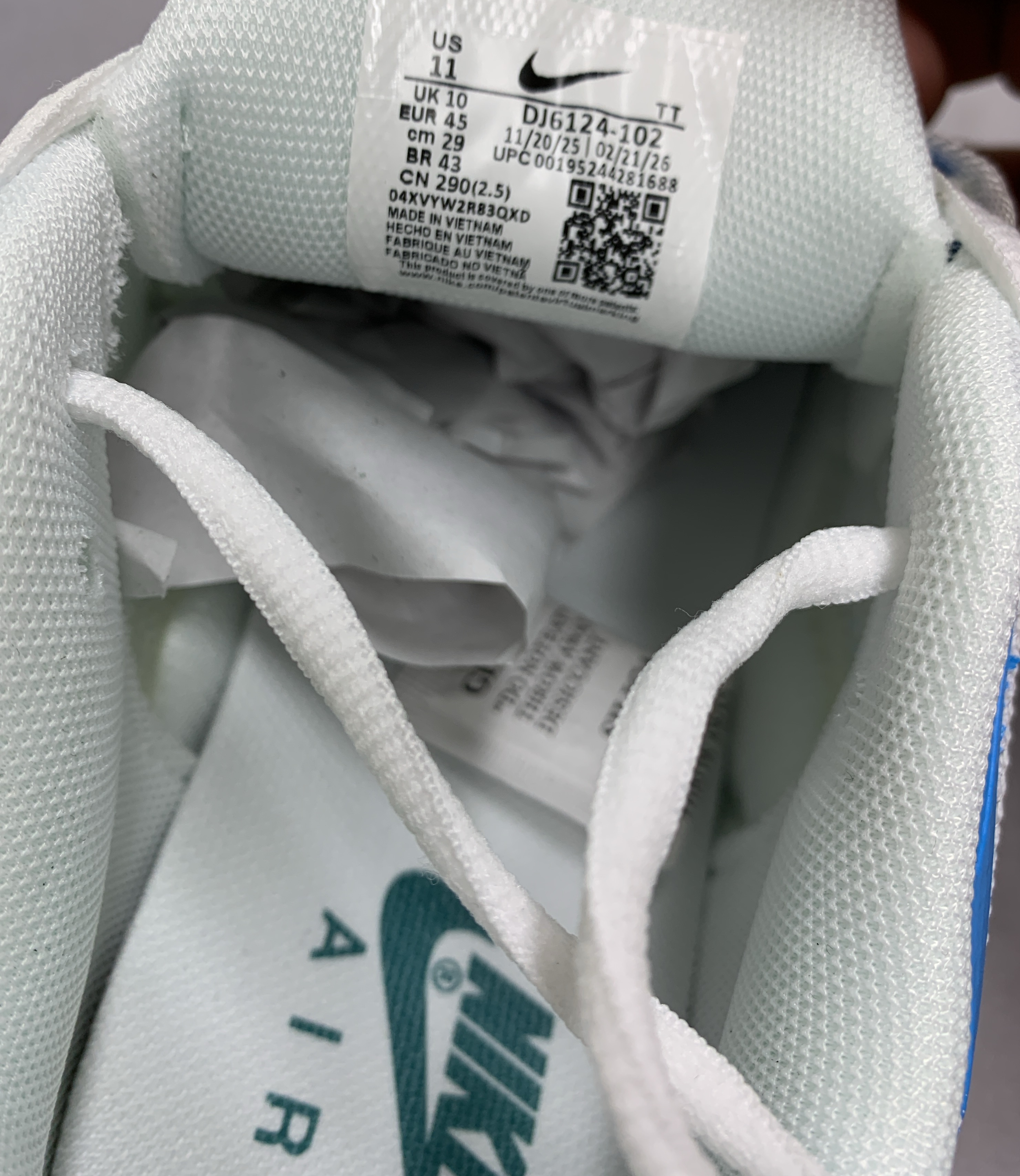 PH-168高性价比时尚新款运动鞋