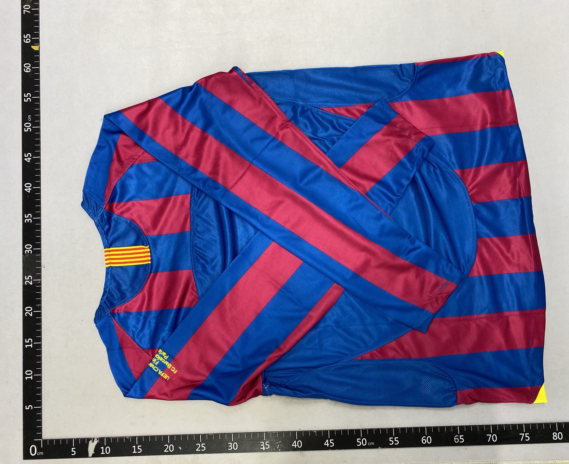 Vintage barcelona jersey – classic commemorative edition football shirt – cristiano ronaldo messi – customizable numbering available