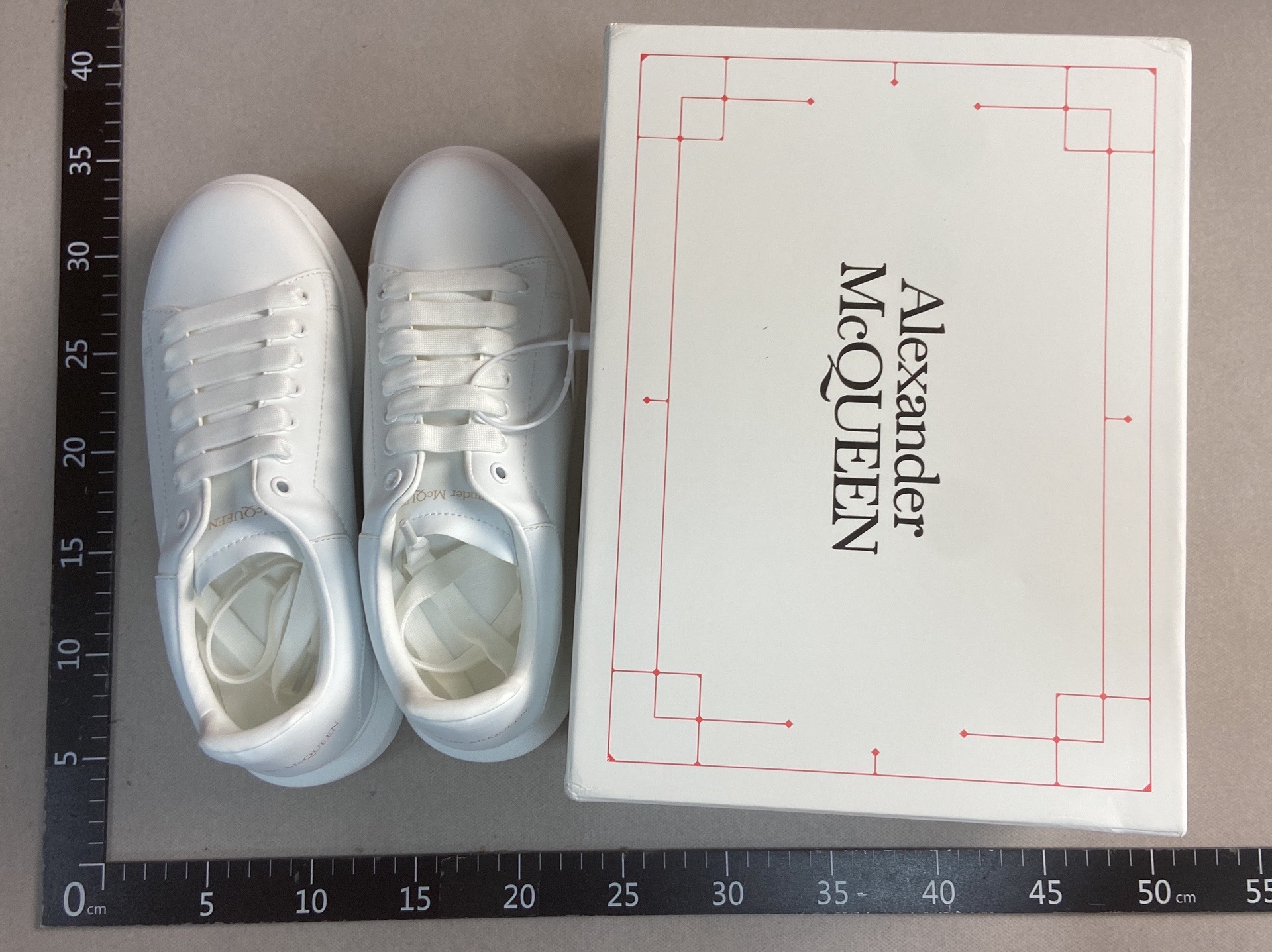High-end genuine leather mcqueen white sneakers, versatile casual low-top breathable athletic shoes, chunky sole hidden heel platform sneakers for couples