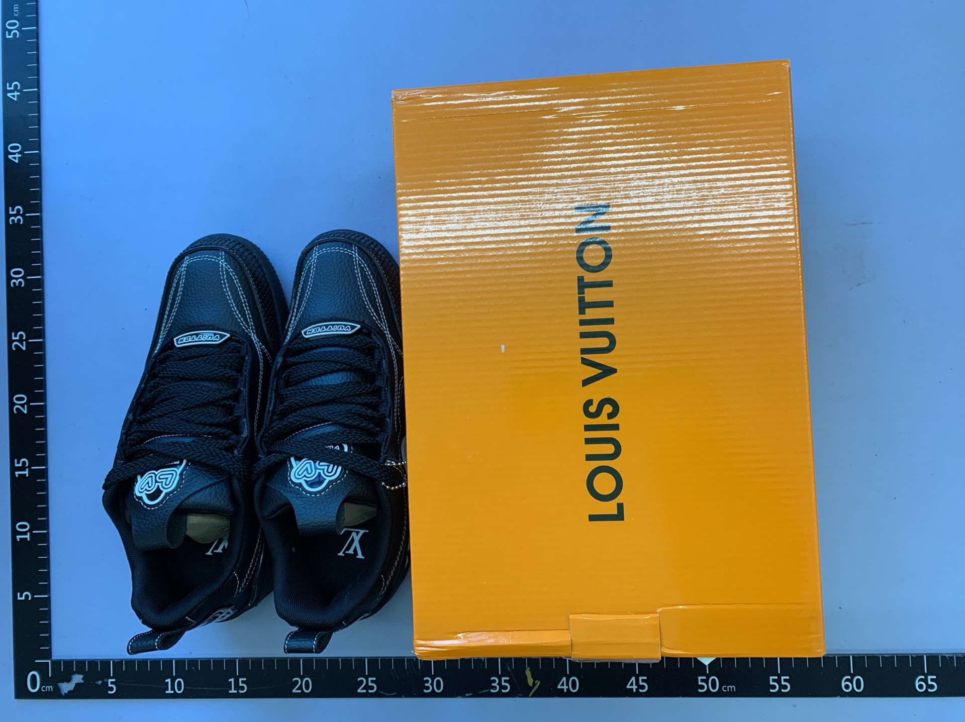 Little fat ding white shoes bread shoes men’s and women’s heightening thick sole dad shoes high l board shoes european station cross-border export shoes