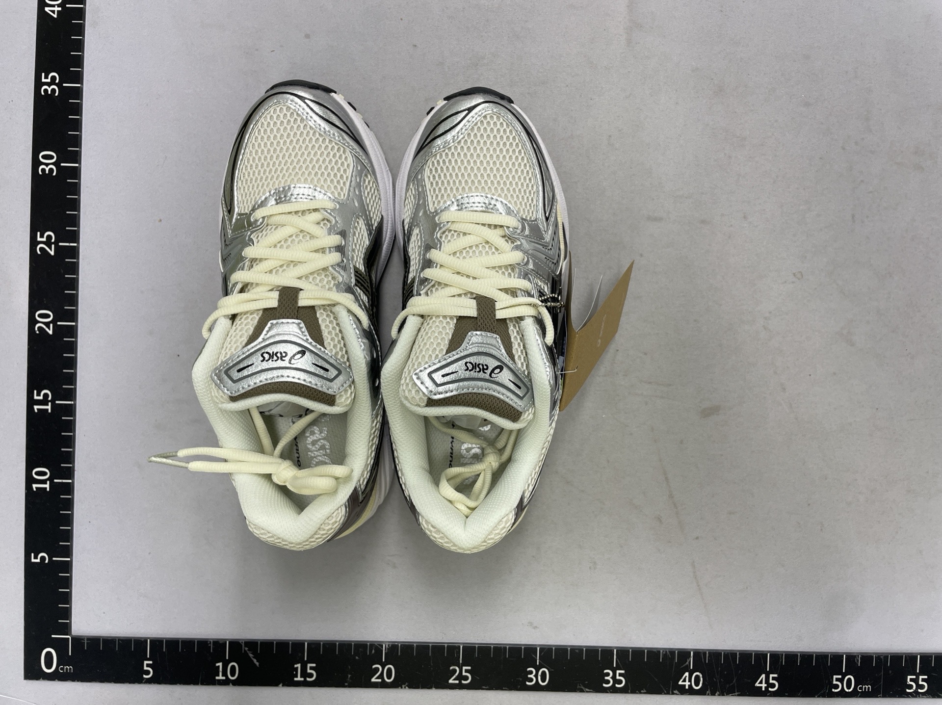 highest quality-----1 2025新款运动鞋，时尚舒适**WhatsApp+86 151 5039 9023