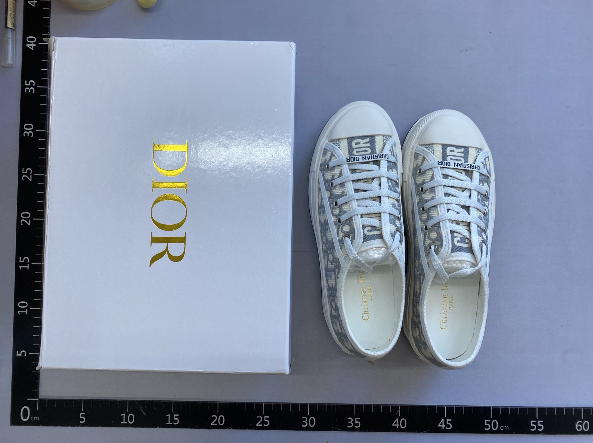 Exportd retroembroiderthick sole canvas shoes women’s tie backwhite shoesthick solehidden heelcasual sports sneakers