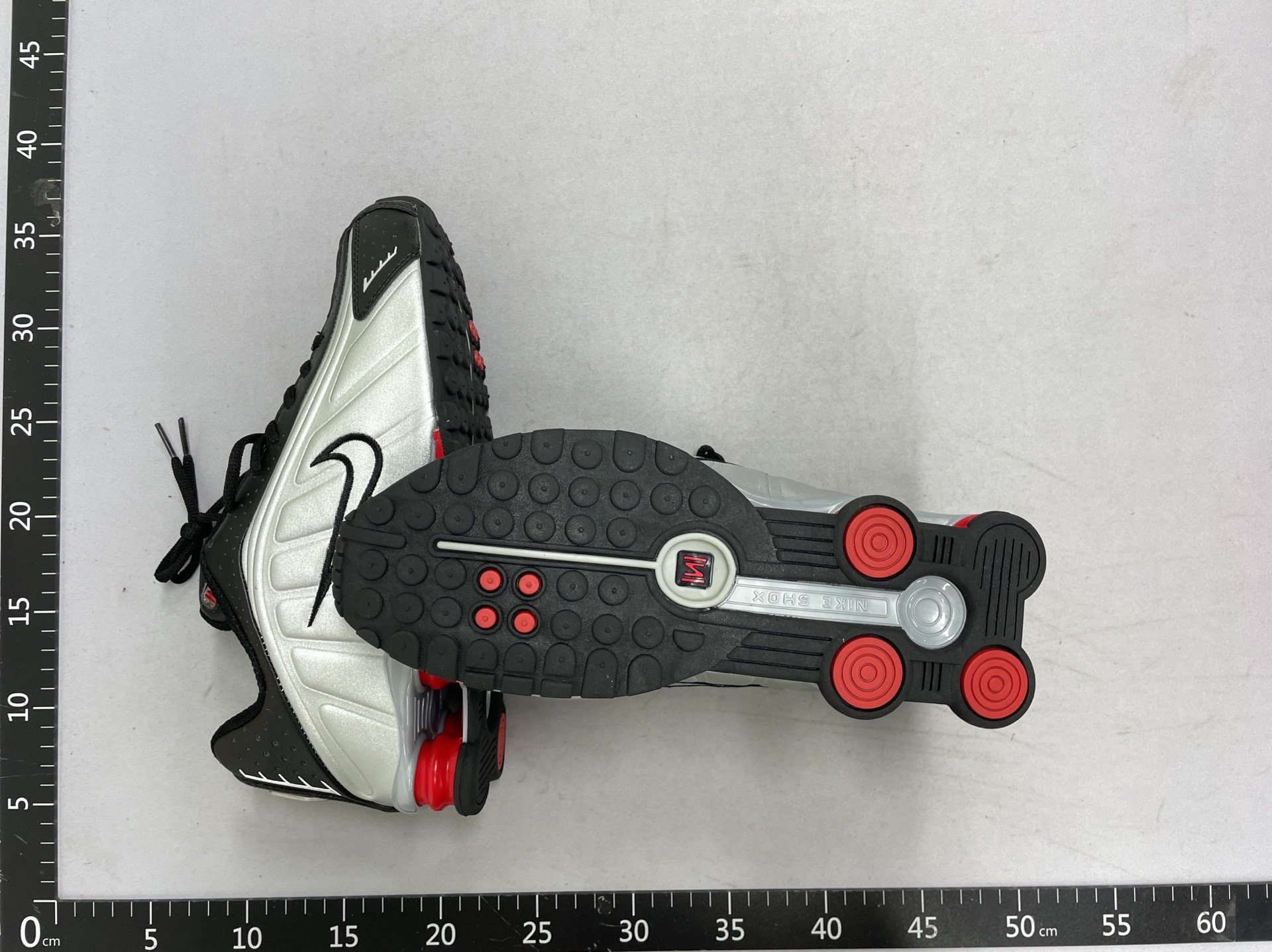 PP01-经典款气柱男女通用款弹簧鞋运动鞋+Whatsapp 86 17675633064