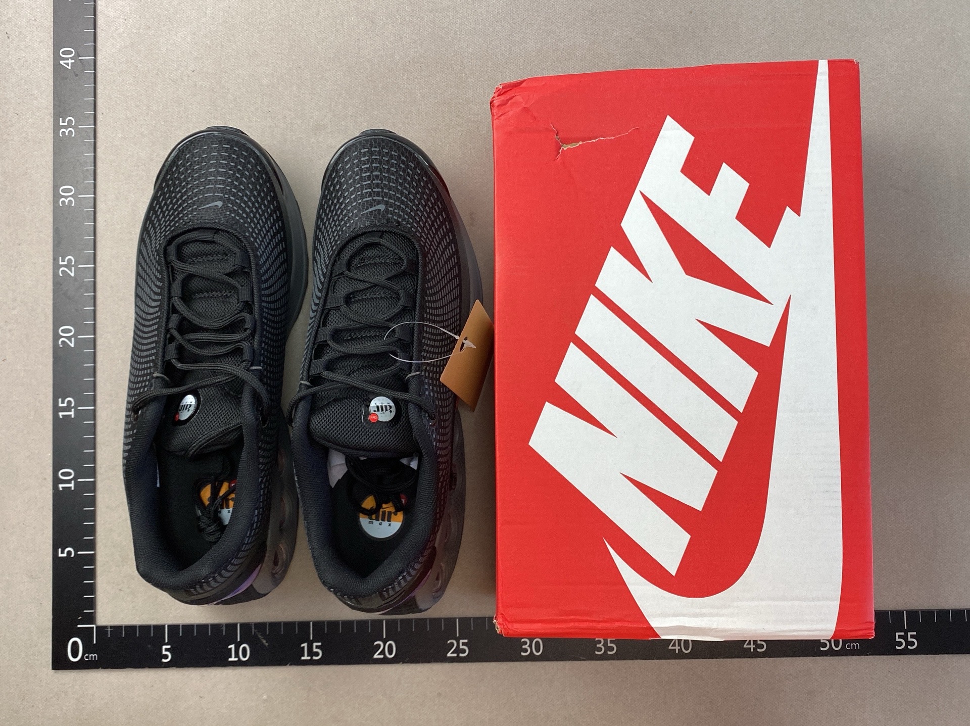 Maxdn sneakers: half-size height increase, cushioned running shoes, casual & versatile white sneakers, breathable mesh upper