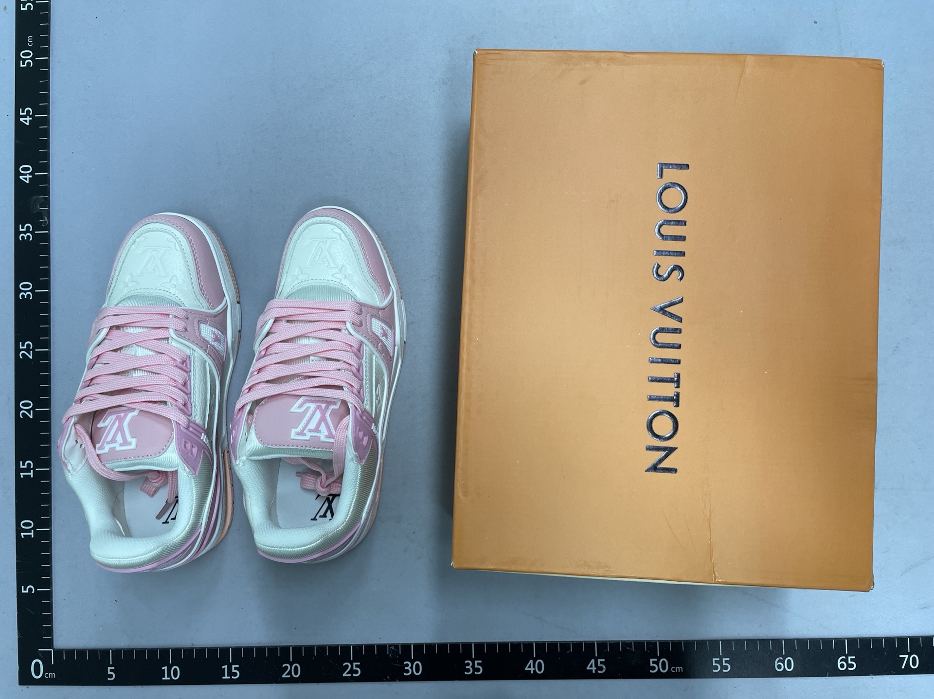 HK88-PH 高品质 新款运动鞋风格运动鞋Whatsapp:+86 132 2593 7783