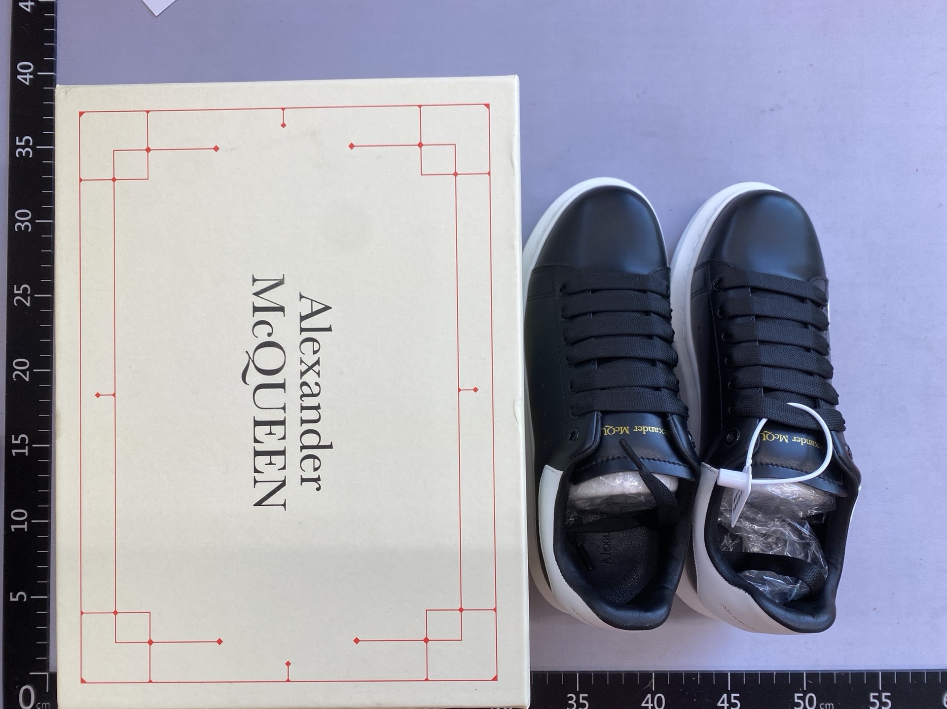 Hoobuy buy top-quality breathable white shoes
