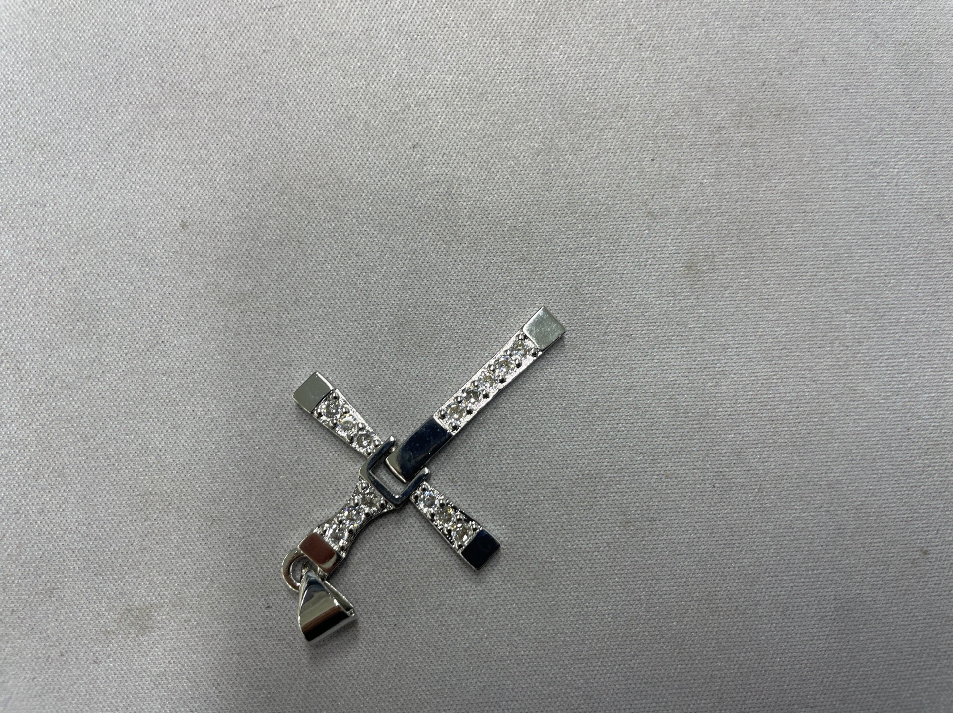 Cross-border hot style personalized hip hop zircon micro-embedded cross single pendant necklace jewelry wholesale supply