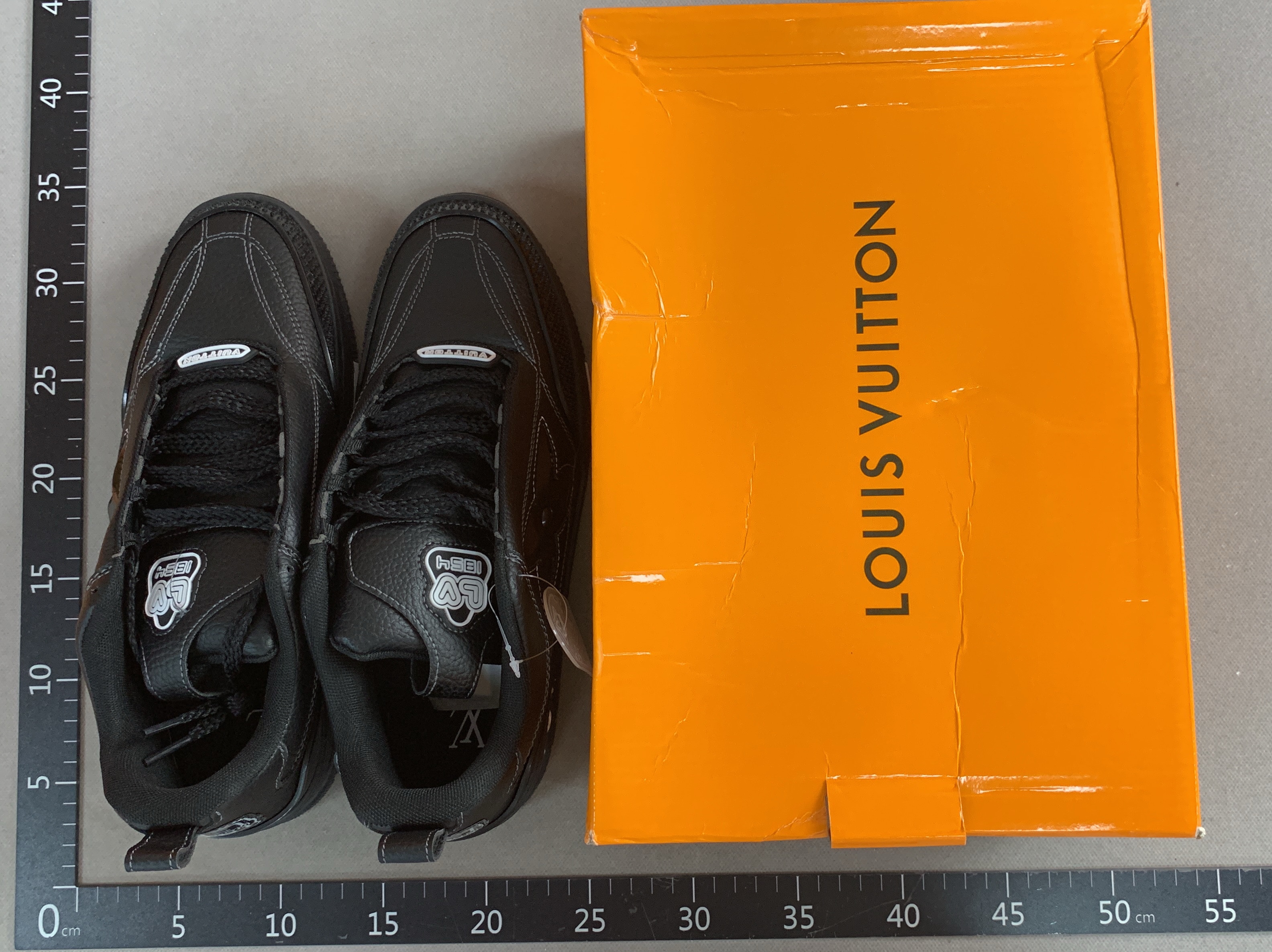 Little fat ding white shoes bread shoes men’s and women’s heightening thick sole dad shoes high l board shoes european station cross-border export shoes