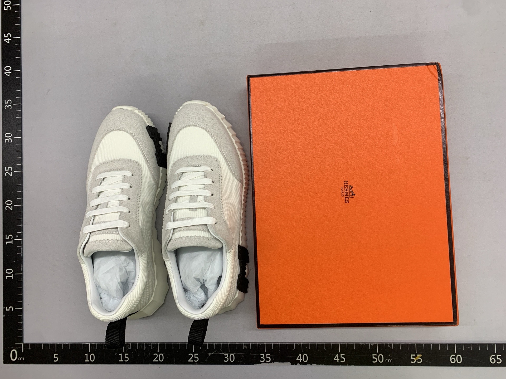 H brand men’s genuine leather casual sneakers, black white shoes, couple style, breathable mesh, men’s shoes, cross-border e-commerce